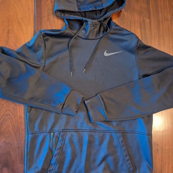 Men's Nike Black Thermafit sweatshirt size S - Picture 6 of 6